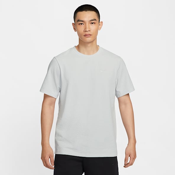 宅配便配送 NIKE公式】 グレー トップス & Tシャツ【ナイキ公式通販】 ウェア